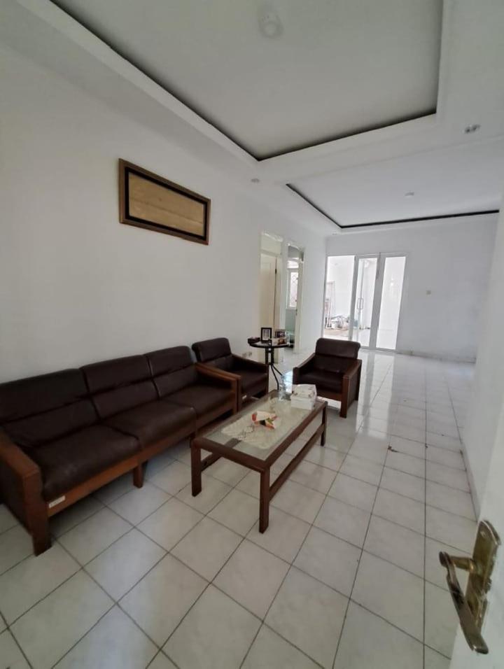 Villa Palm Hills Cilegon Esterno foto